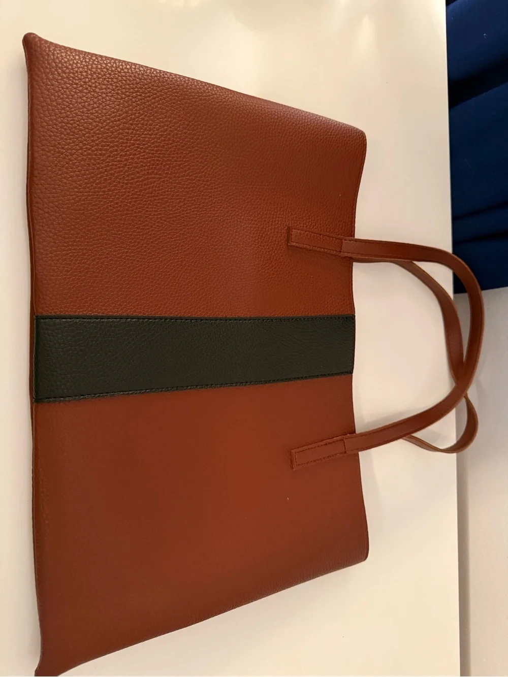 Vince Camuto Tote